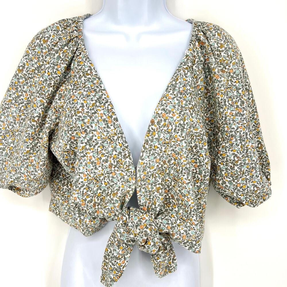 Abercrombie & Fitch Floral Plunging Neckline Tie Front Cropped Linen Top Size M